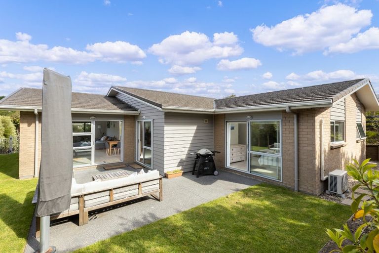 Photo of property in 8 Beachwood Drive, Hatfields Beach, Orewa, 0931