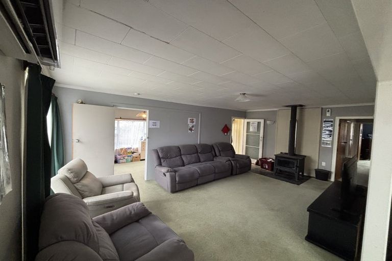 Photo of property in 12 Karaka Place, Tokoroa, 3420