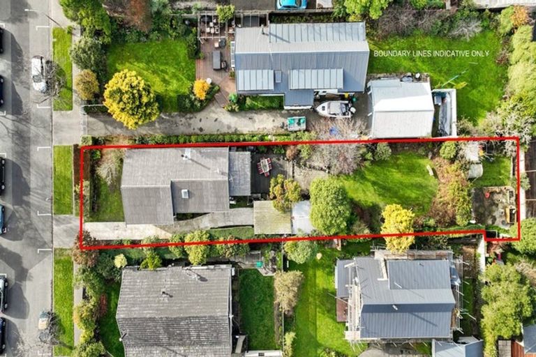 Photo of property in 111 Totara Street, Riccarton, Christchurch, 8041