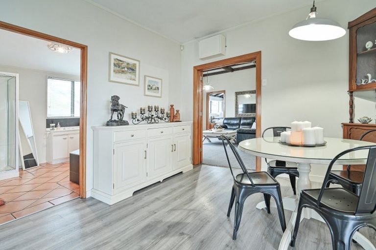 Photo of property in 402 Lumsden Road, Akina, Hastings, 4122