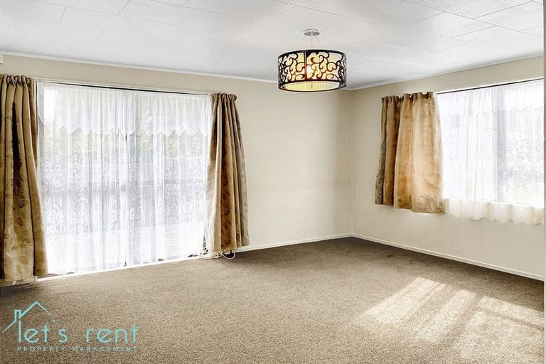 Photo of property in 1/63 Palmers Road, Clendon Park, Auckland, 2103
