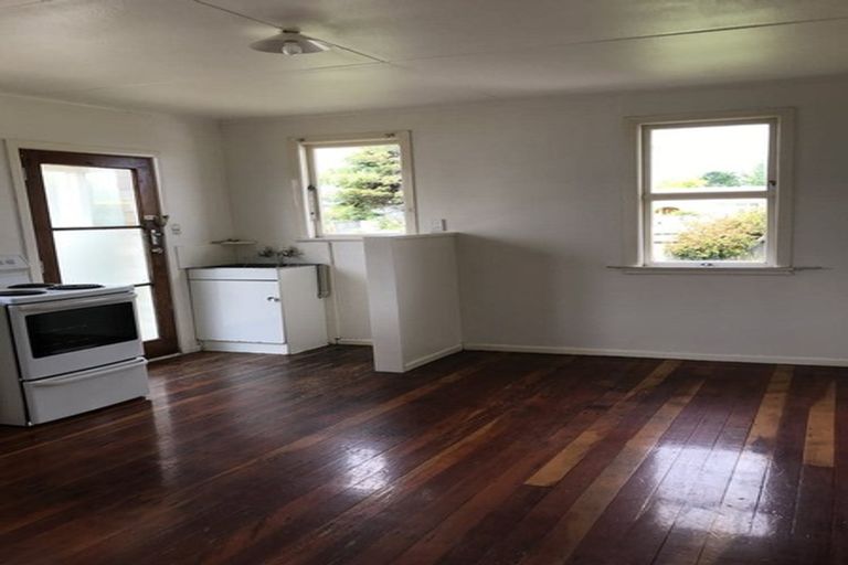 Photo of property in 1/202 Grove Road, Mayfair, Hastings, 4122