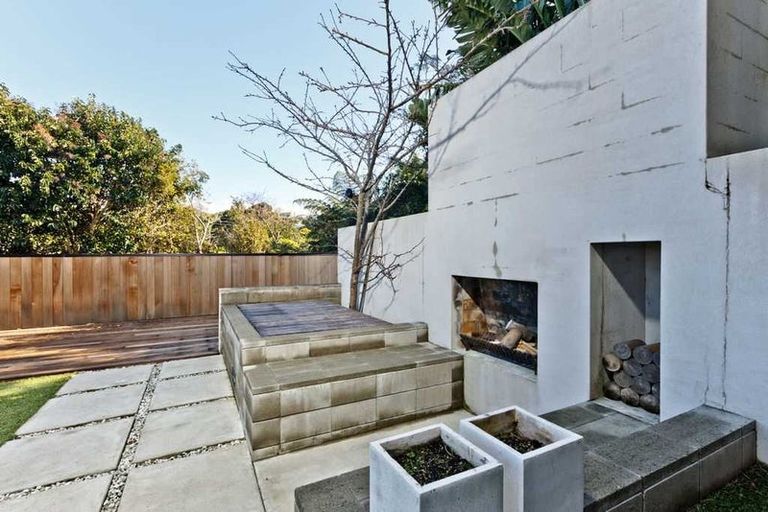 Photo of property in 109a Beach Road, Castor Bay, Auckland, 0620