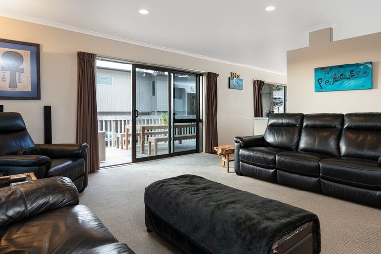 Photo of property in 3 Talbot Place, Welcome Bay, Tauranga, 3112