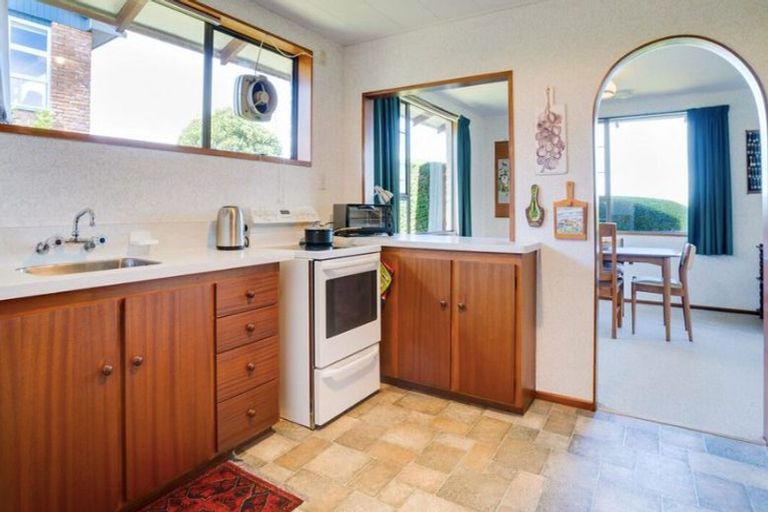 Photo of property in 240 Larnach Road, Waverley, Dunedin, 9013