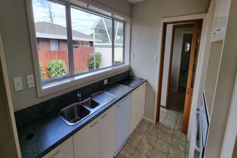 Photo of property in 229 Grahams Road, Burnside, Christchurch, 8053