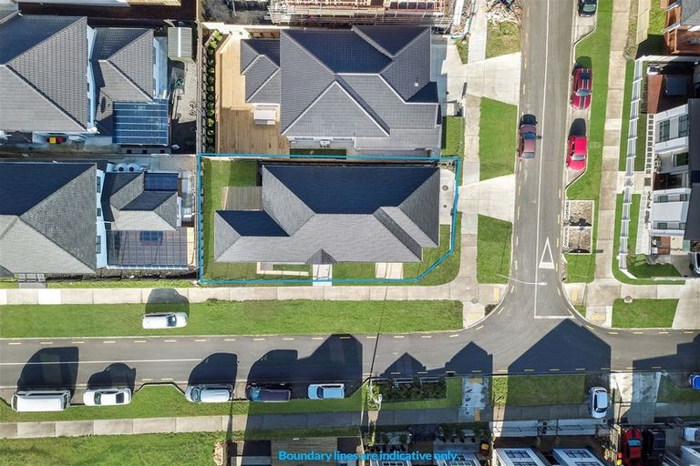 Photo of property in 2 Piki Street, Flat Bush, Auckland, 2019