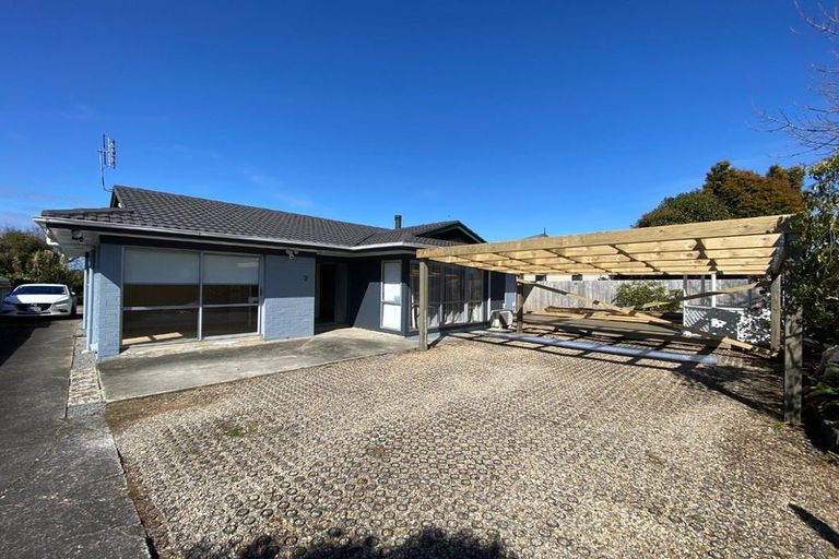 Photo of property in 2 Fortunes Road, Half Moon Bay, Auckland, 2012