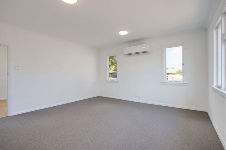 Photo of property in 1200 Louie Street, Parkvale, Hastings, 4122