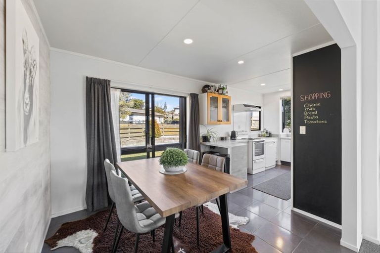 Photo of property in 17 Kiddle Drive, Hilltop, Taupo, 3330