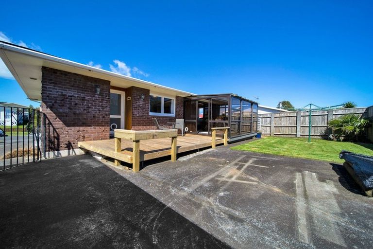 Photo of property in 7 Oleander Place, Bell Block, New Plymouth, 4312