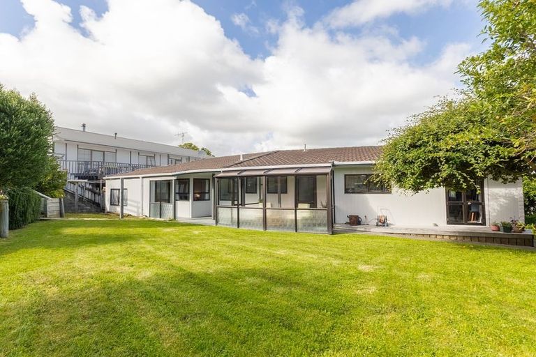 Photo of property in 79 Aorangi Road, Paraparaumu, 5032