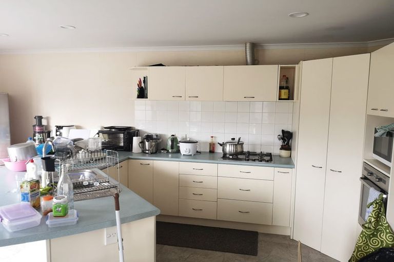 Photo of property in 22 Maghera Drive, East Tamaki Heights, Auckland, 2016