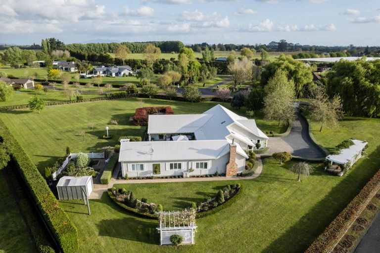 Photo of property in 41 Catra Place, Matangi, Hamilton, 3287