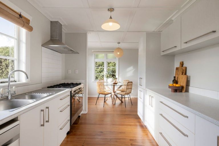 Photo of property in 931 Kihikihi Road, Te Awamutu, 3800