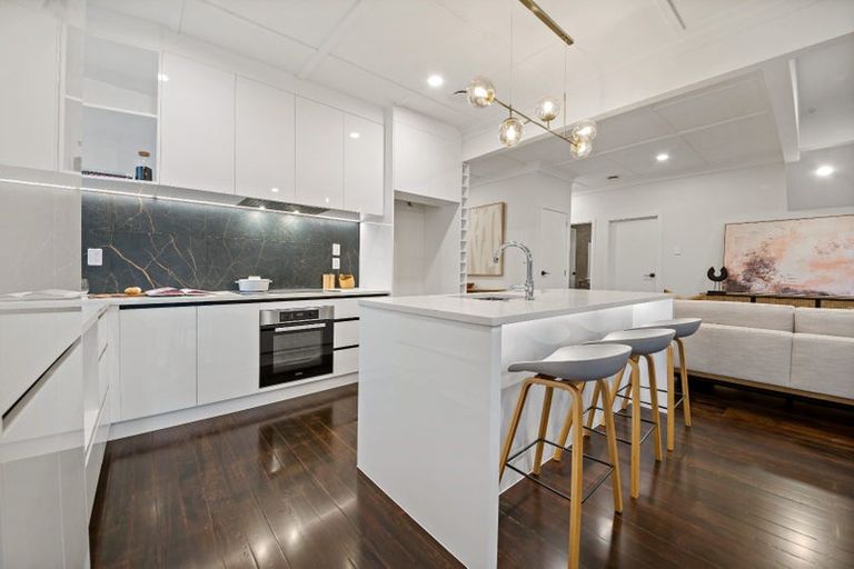 Photo of property in 98 Calgary Street, Mount Eden, Auckland, 1041