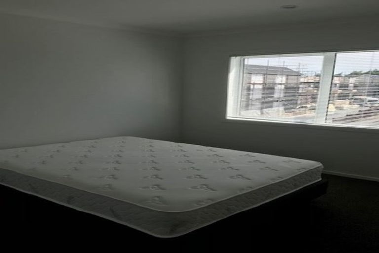 Photo of property in 2/7 Burrows Place, Ilam, Christchurch, 8041