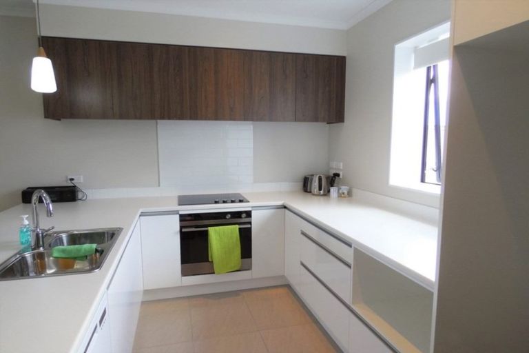 Photo of property in 25 De Havilland Road, Hobsonville, Auckland, 0618