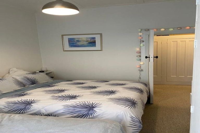 Photo of property in 2/37 Wilton Road, Wadestown, Wellington, 6012