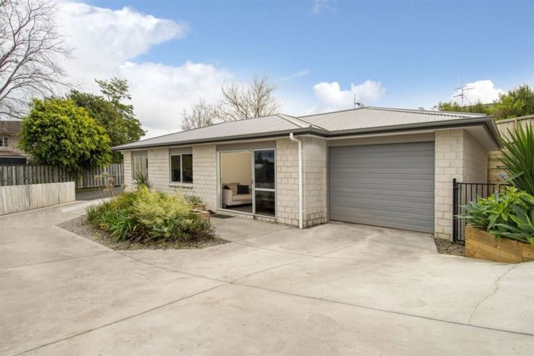 Photo of property in 3 Waikite Way, Welcome Bay, Tauranga, 3175