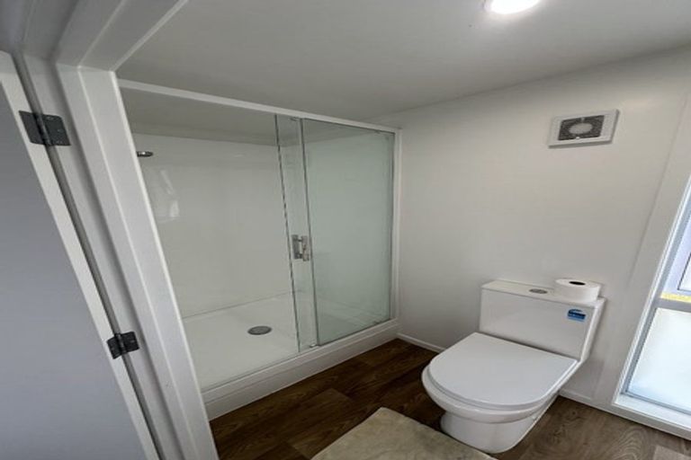 Photo of property in 22 Paton Avenue, Te Atatu South, Auckland, 0610