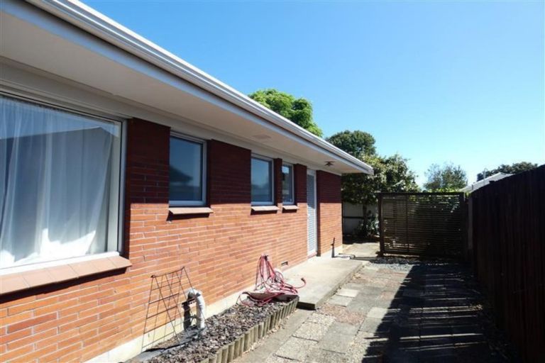 Photo of property in 3/2 Ihaka Place, Papatoetoe, Auckland, 2104