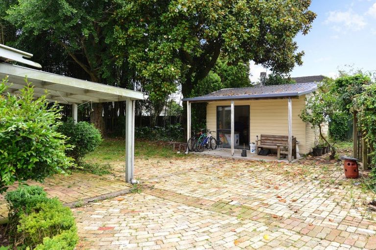 Photo of property in 86 Insoll Avenue, Enderley, Hamilton, 3214