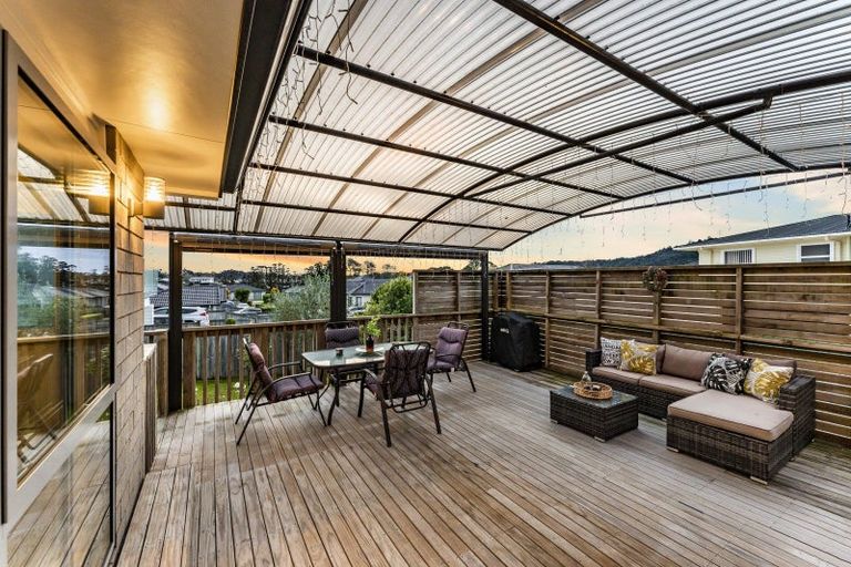 Photo of property in 98 Tapu Road, Huapai, Kumeu, 0810