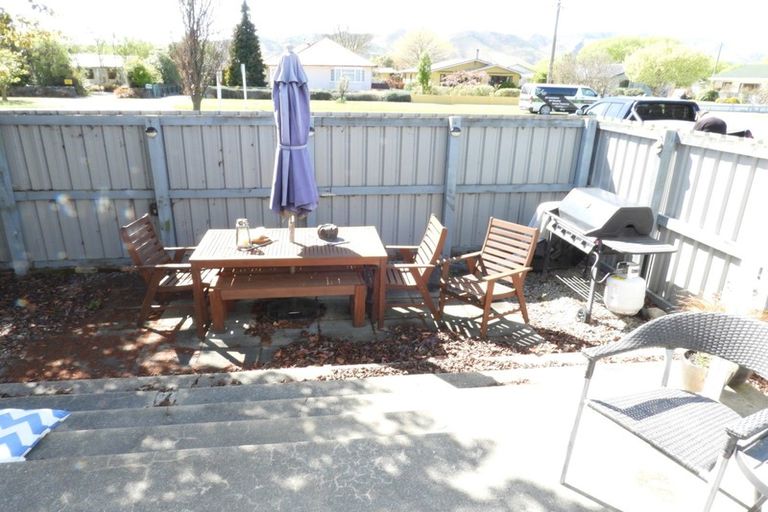 Photo of property in 77 Bledisloe Street, Kurow, 9435