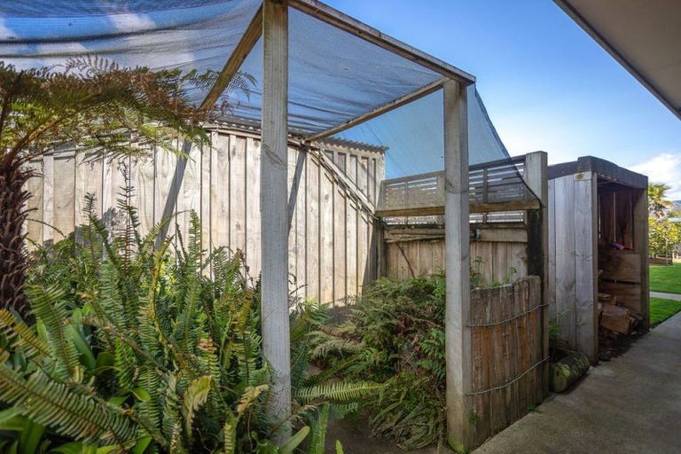 Photo of property in 21 Ruahine Street, Dannevirke, 4930