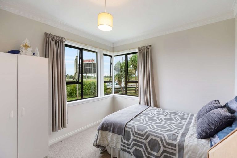 Photo of property in 4 Bishops Road, Ohau, Levin, 5570