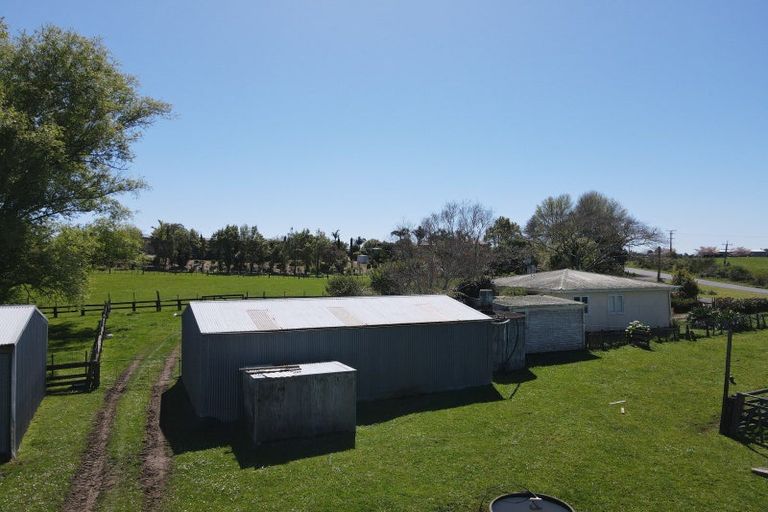 Photo of property in 816 Tuhikaramea Road, Ngahinapouri, Hamilton, 3290