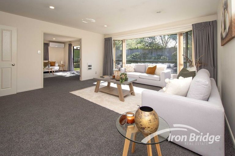 Photo of property in 18 Amoka Crescent, Parklands, Christchurch, 8083