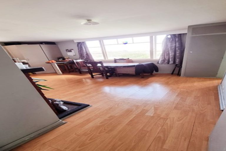 Photo of property in 6 Devon Street, Patea, 4520