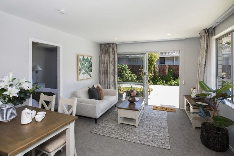 Photo of property in 5/33 Fairfield Avenue, Addington, Christchurch, 8024