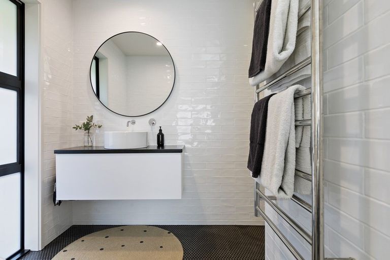 Photo of property in 21 Blacklock Road, Pyes Pa, Tauranga, 3112