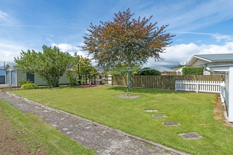 Photo of property in 133 Russell Street, Westport, 7825