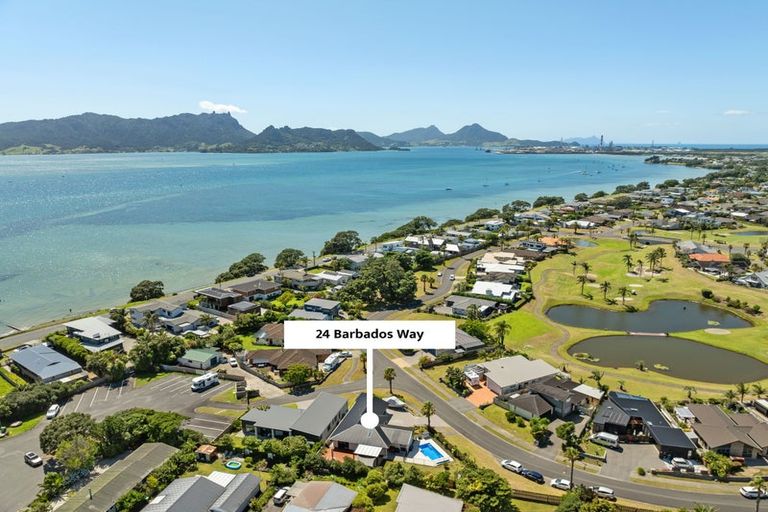 Photo of property in 24 Barbados Way, One Tree Point, 0118