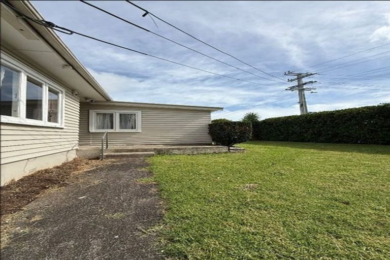 Photo of property in 18a Grove Road, Papakura, 2110