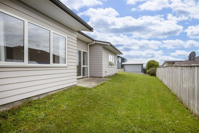 Photo of property in 19 Kahurangi Heights, Aotea, Porirua, 5024