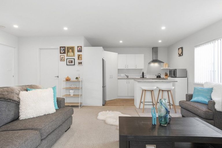 Photo of property in 11 Kamahi Crescent, Papamoa Beach, Papamoa, 3118