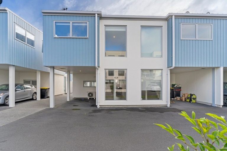 Photo of property in 31 Reynolds Place, Papamoa Beach, Papamoa, 3118