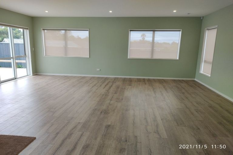 Photo of property in 21a The Boulevard, Sunnyhills, Auckland, 2010