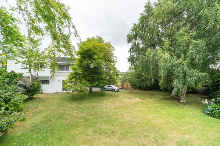 Photo of property in 102 Long Melford Road, Awapuni, Palmerston North, 4412