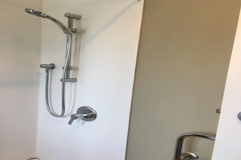 Photo of property in 5 Albert Street, Otahuhu, Auckland, 1062