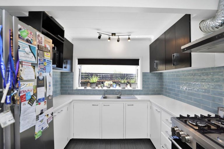 Photo of property in 170 Mcmurdo Street, Tinwald, Ashburton, 7700