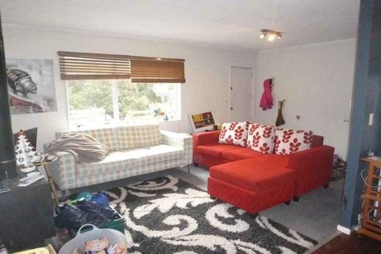 Photo of property in 16 Ngahere Street, Stokes Valley, Lower Hutt, 5019