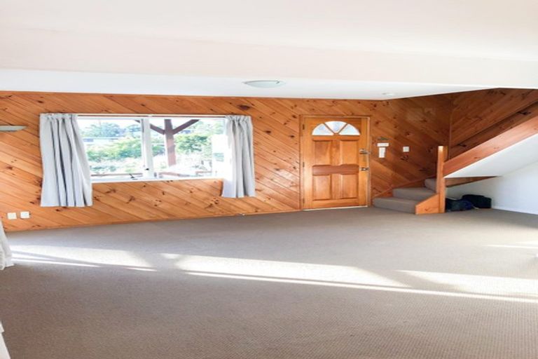 Photo of property in 1/63 Pleasant Road, Glen Eden, Auckland, 0602