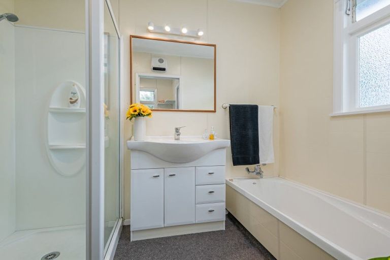 Photo of property in 72 Birmingham Street, Takaro, Palmerston North, 4412