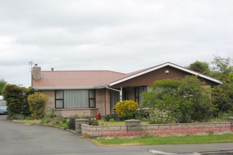 Photo of property in 40 East Belt, Rangiora, 7400